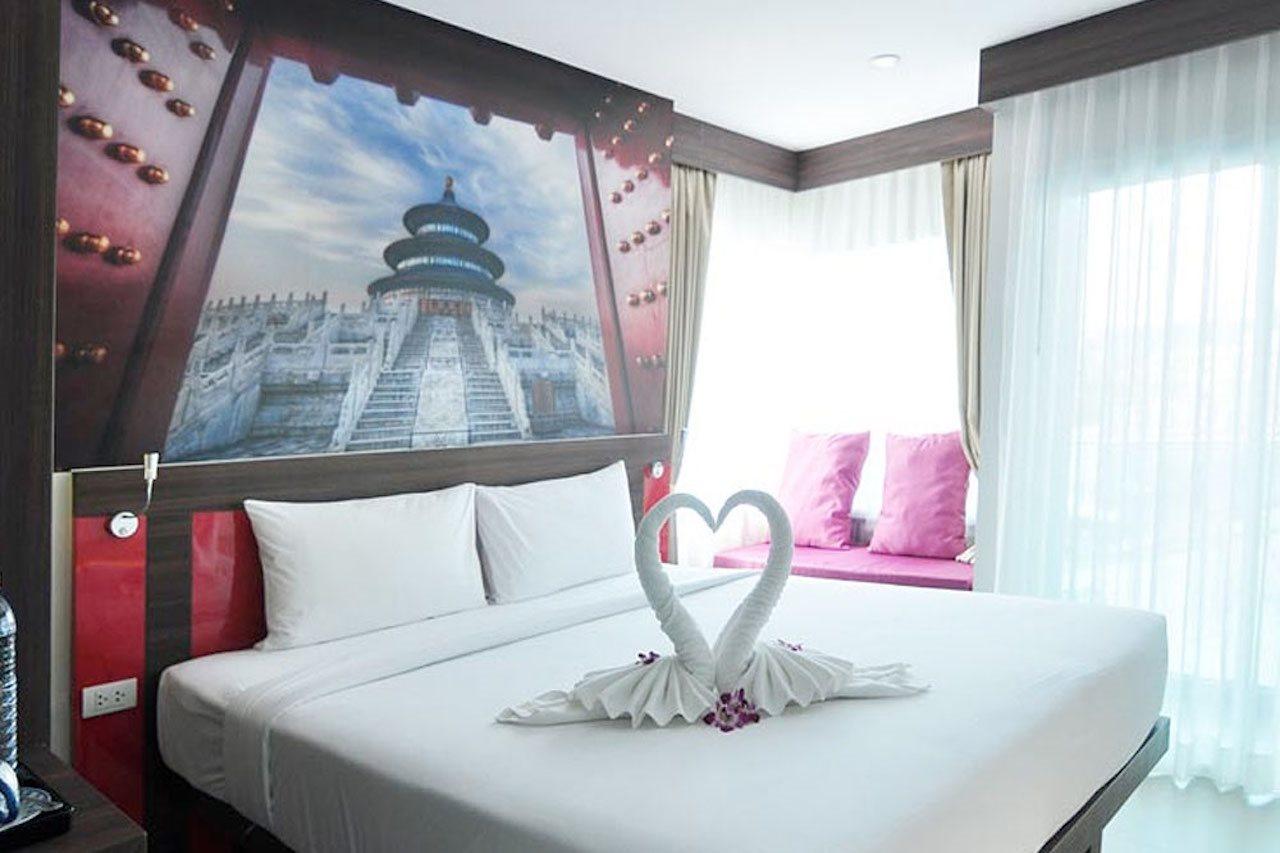The Aim Patong Hotel Exterior photo