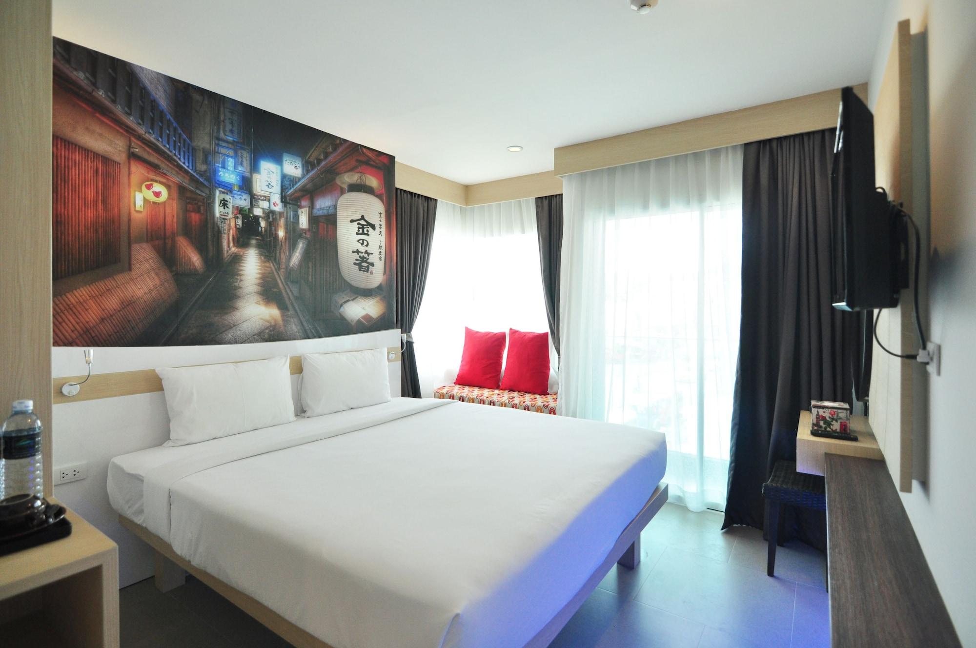 The Aim Patong Hotel Exterior photo
