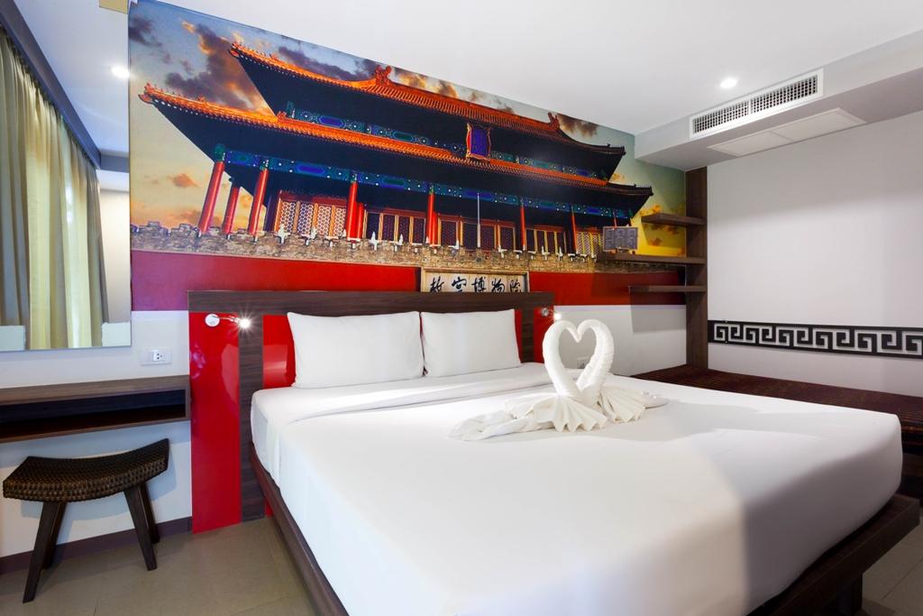 The Aim Patong Hotel Exterior photo